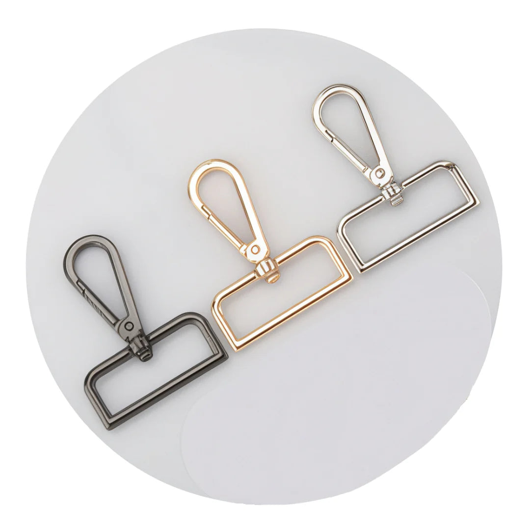 Trois attaches en métal pour bandoulière large réglable sac à main