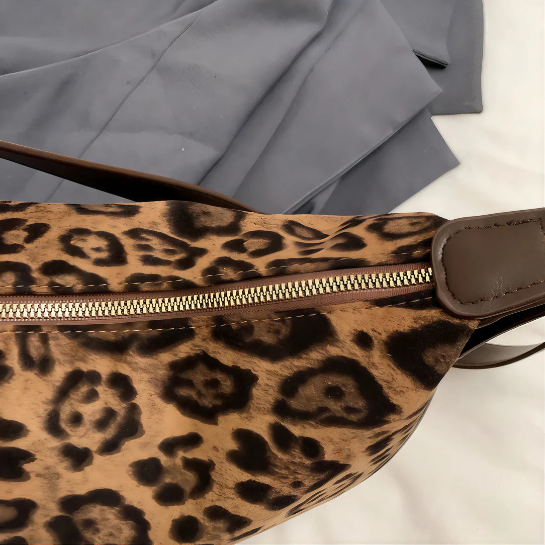 Sac banane léopard avec fermeture éclair, parfait pour un style tendance et pratique
