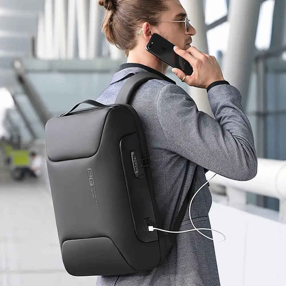 Sac à dos antivol ordinateur noir avec serrure intégrée pour sécurité optimale