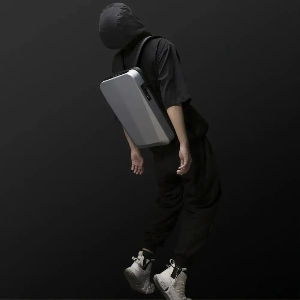 Sac à dos antivol Ultra-Plat SlimGuard avec cadenas TSA intégré, design gris élégant