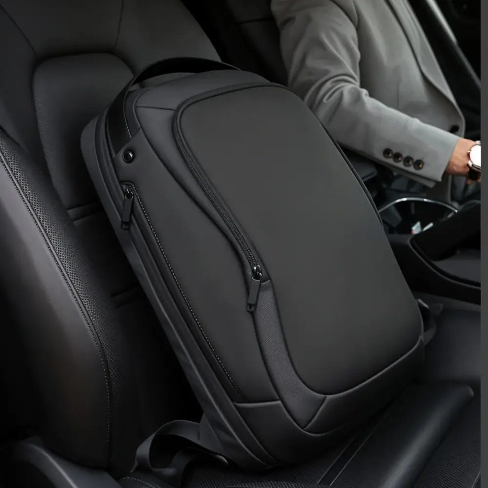 Sac à dos business WorkPack noir élégant et épuré pour le quotidien professionnel