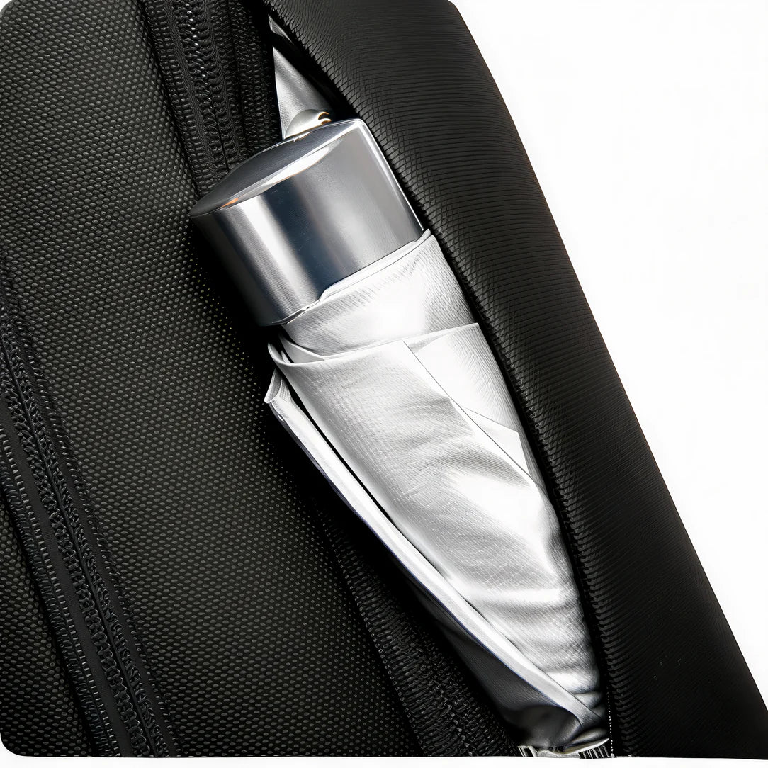 Parapluie compact en argent avec port USB pour Sac à dos connecté Voltis