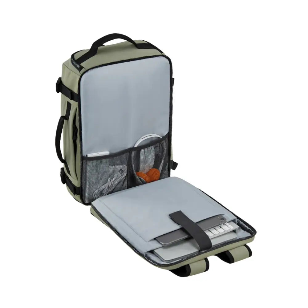 Sac à dos de voyage 40l khaki ouvert, idéal pour AéroTrail voyage 40l