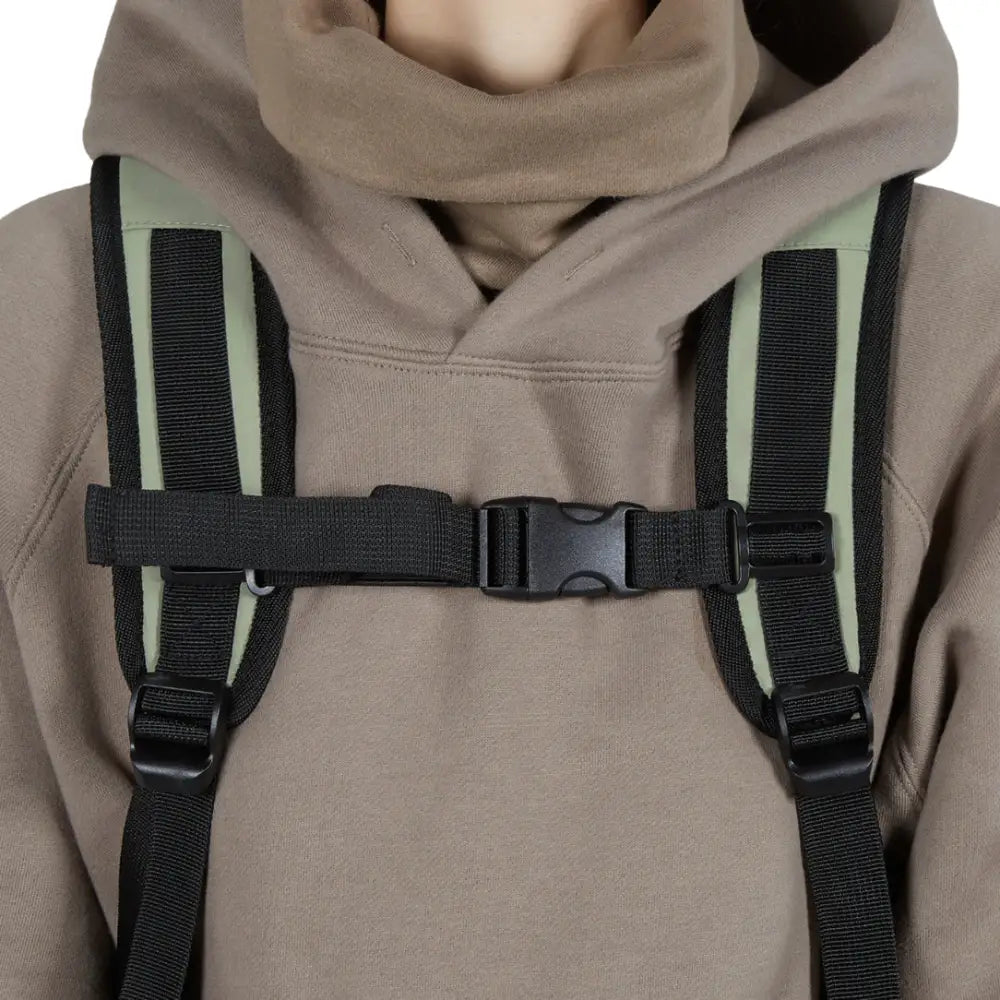 Sangle de poitrine du sac à dos de voyage 40l AéroTrail pour un confort optimal