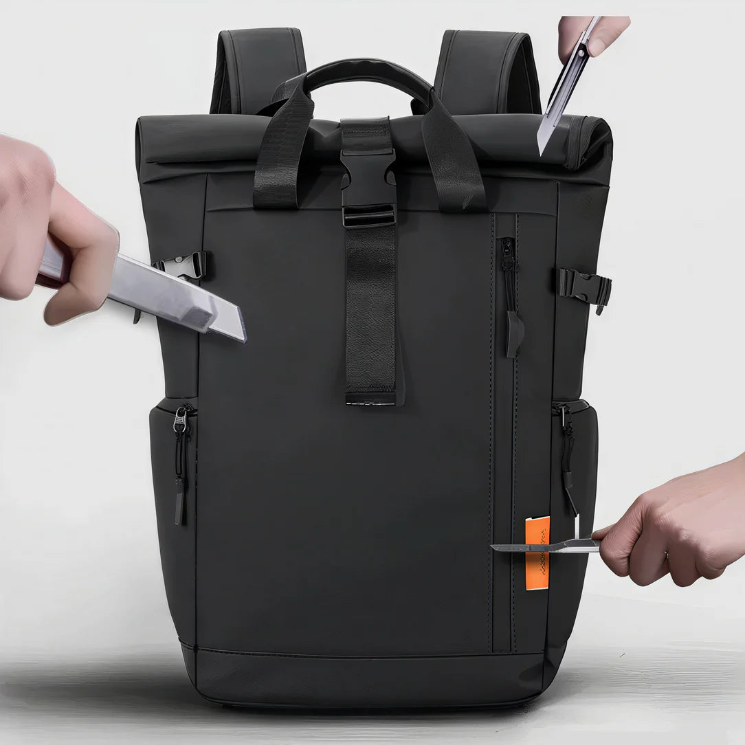 Sac à dos anti-vol noir étanche 25L roll top testé avec coupe-boxes pour sécurité