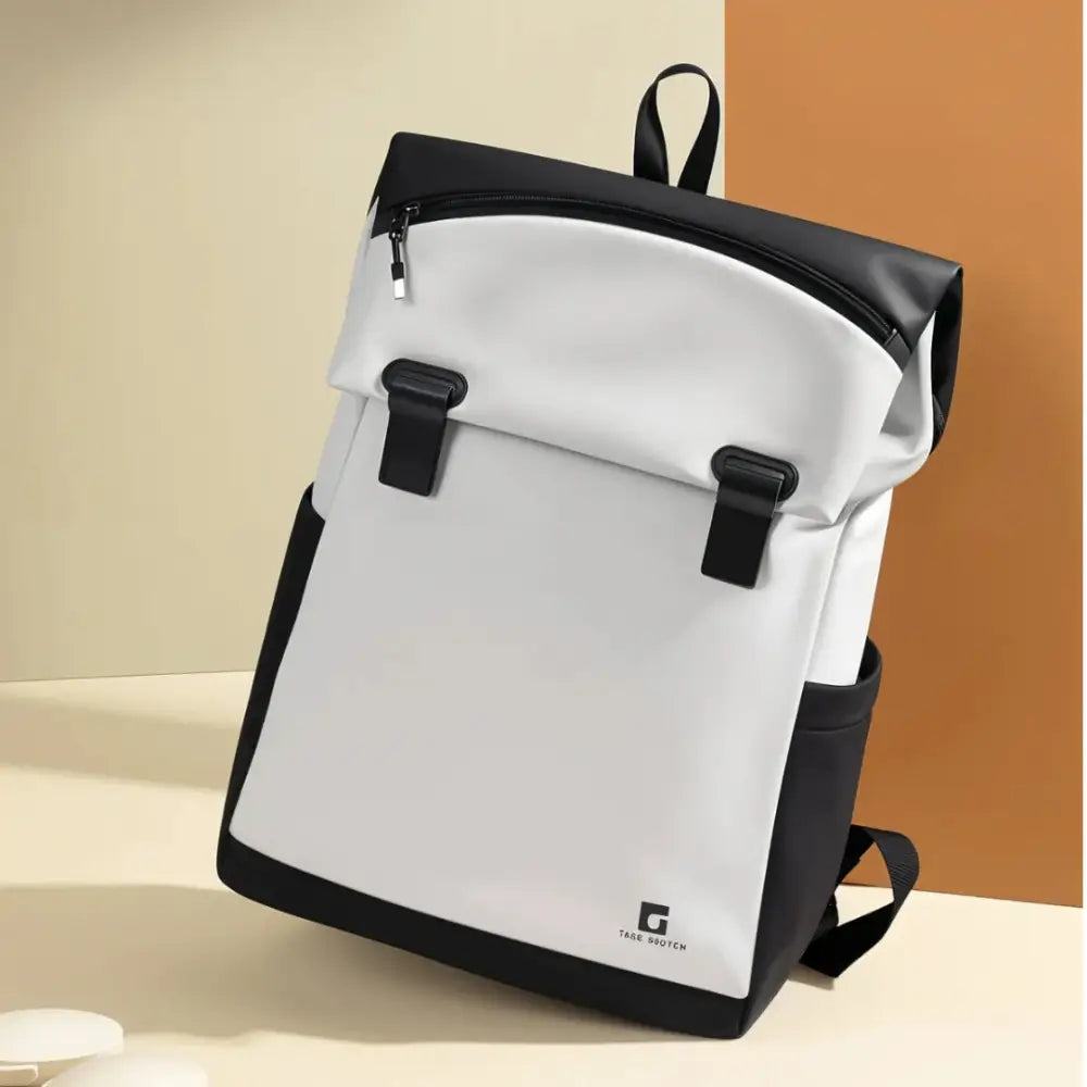 Sac à dos fashion Vogetti avec design deux tons, s’impose dans le vestiaire contemporain