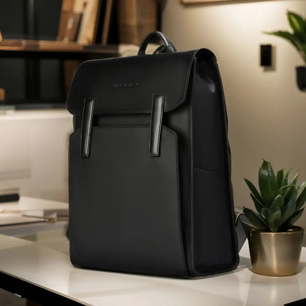 Sac à dos femme travail ordinateur en cuir noir Mobelle