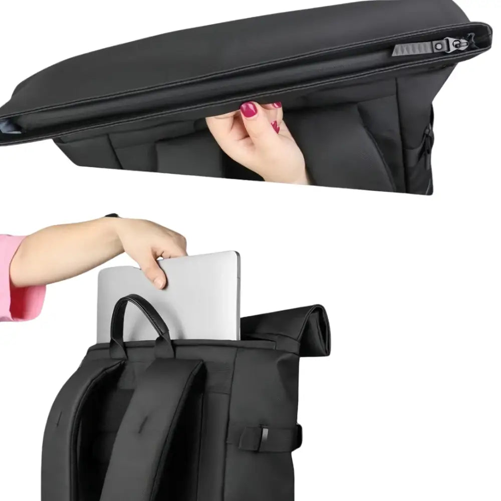 Sac à dos à roulettes noir.