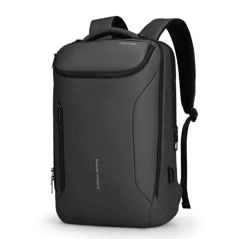 Sac à dos noir avec bretelles rembourrées.