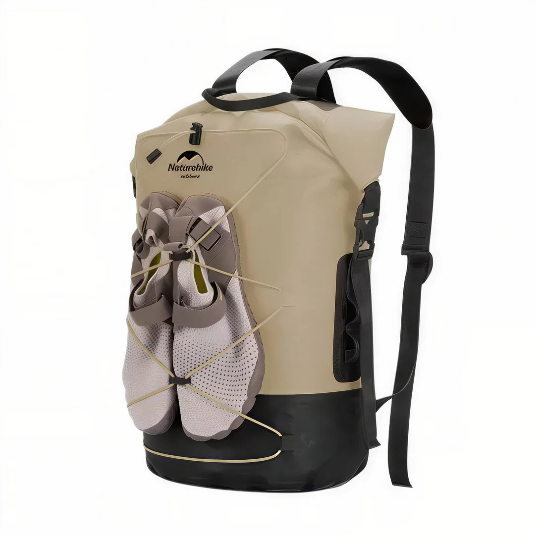 Sac à dos randonnée étanche IPX6 TPU avec chaussures attachées en beige et noir