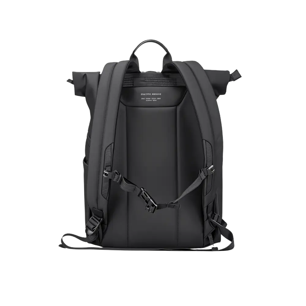 Sac à dos à roulettes noir.