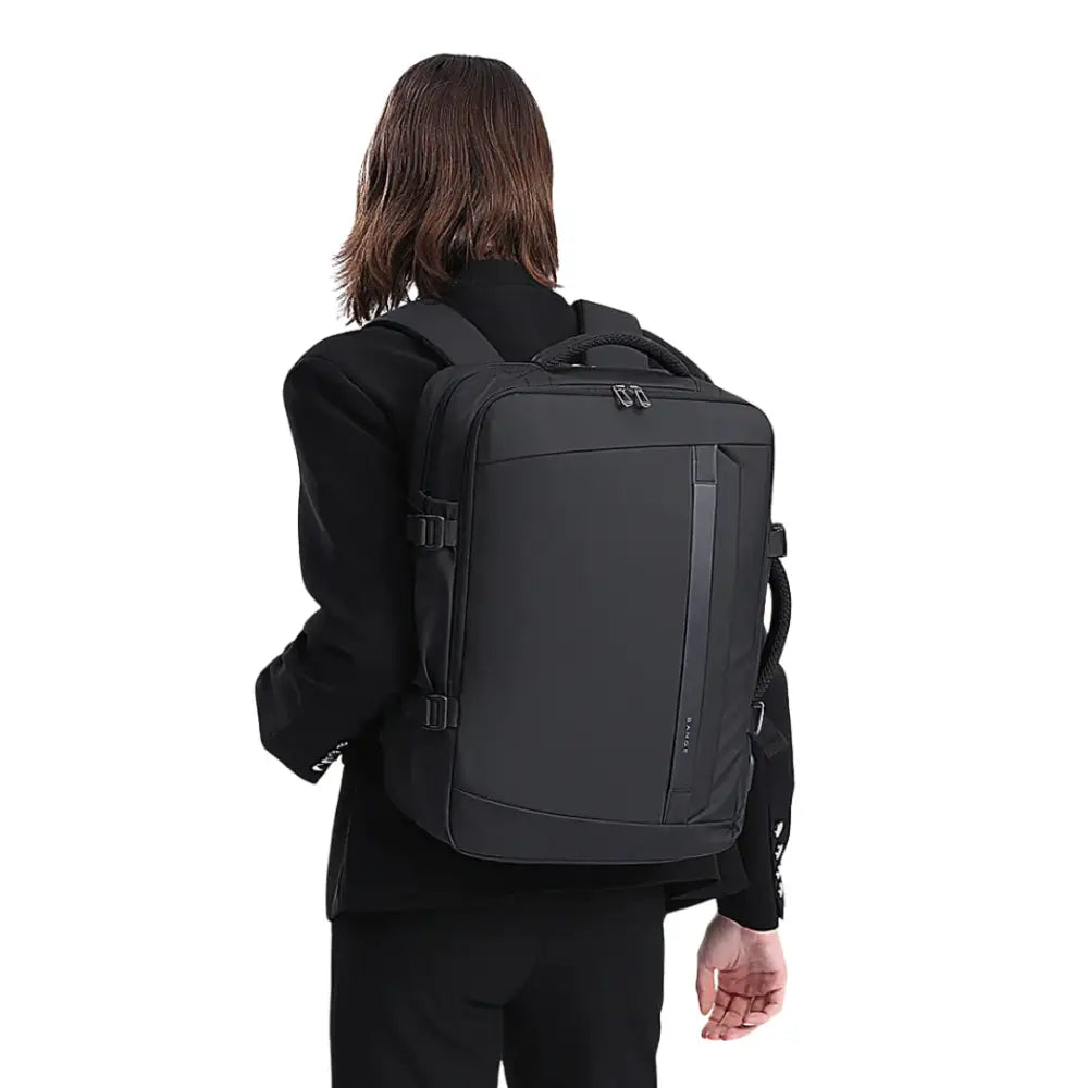 Sac à dos noir.