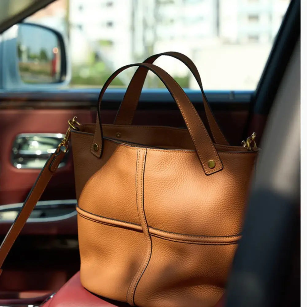 Sac à main cuir en bandoulière, sac à main élégant et pratique en brun