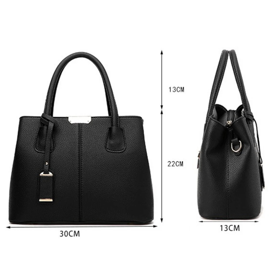Alt text pour sac à main minimaliste en cuir avec dimensions disponible chez Oxanne