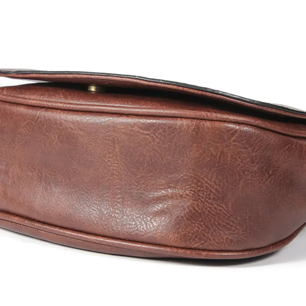 Sac à main à motif en faux cuir marron pour un look élégant et tendance