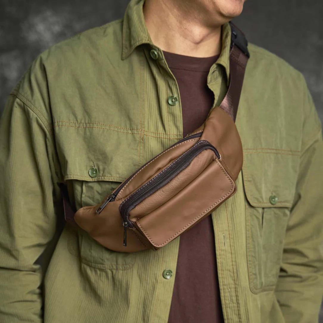 Sac banane cuir pour homme Gus, brown leather fanny pack for stylish wear