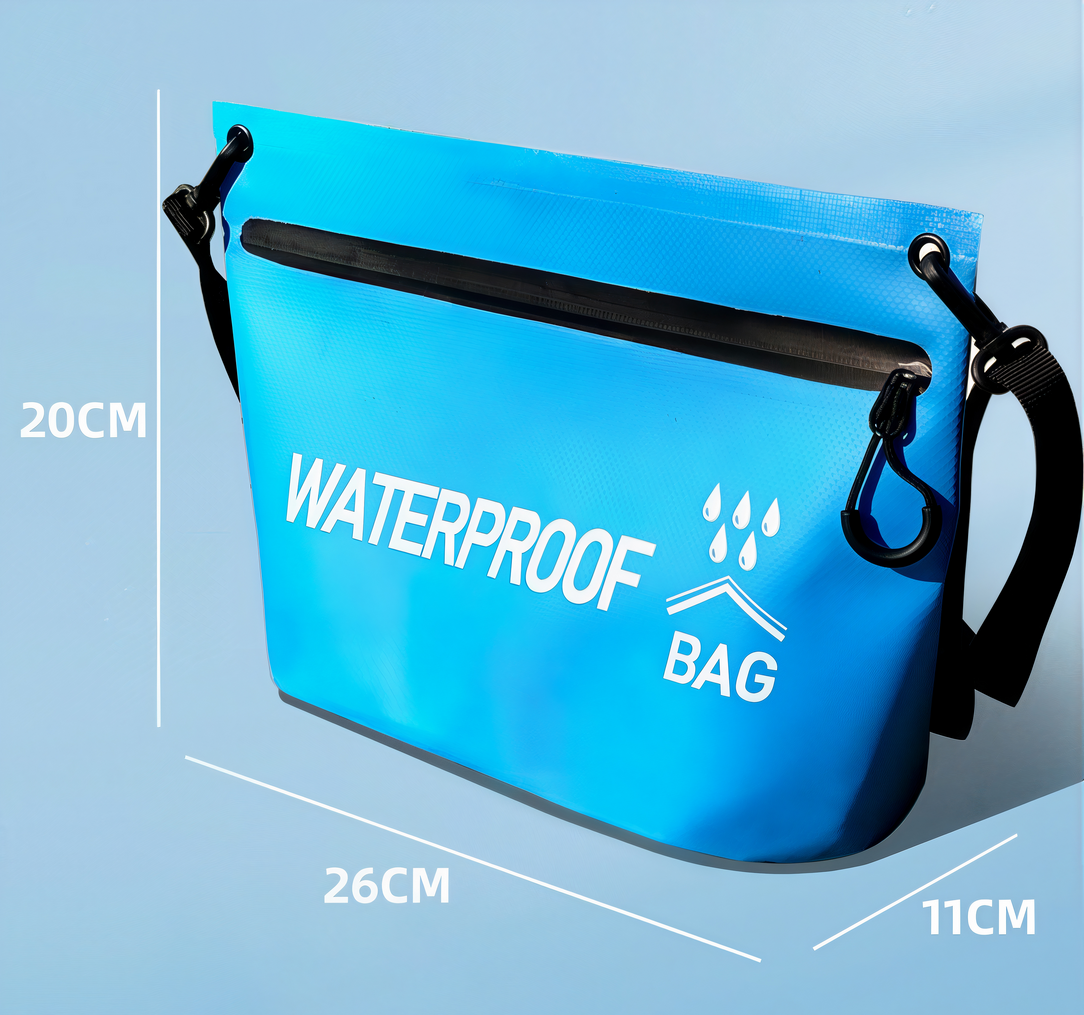 Sac banane waterproof bleu avec bandoulière noire, idéal pour voyager et protéger vos affaires