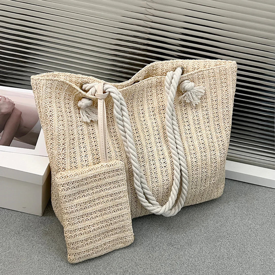 Sac de plage élégant Calypso avec sacoche assortie, tissage en paille et poignées en corde