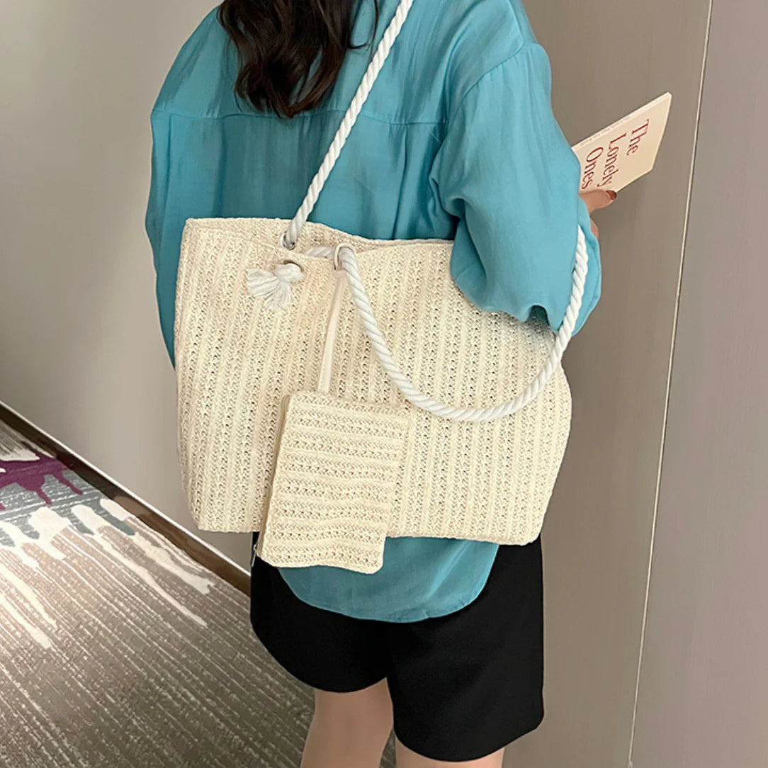 Sac de plage élégant Calypso avec pochette assortie et sacoche en paille tressée