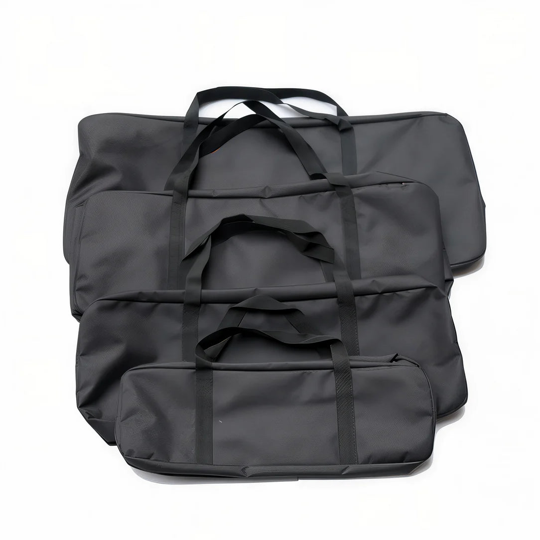 Sac de rangement pour voyage avec plusieurs sacs noirs à poignée et fermeture éclair
