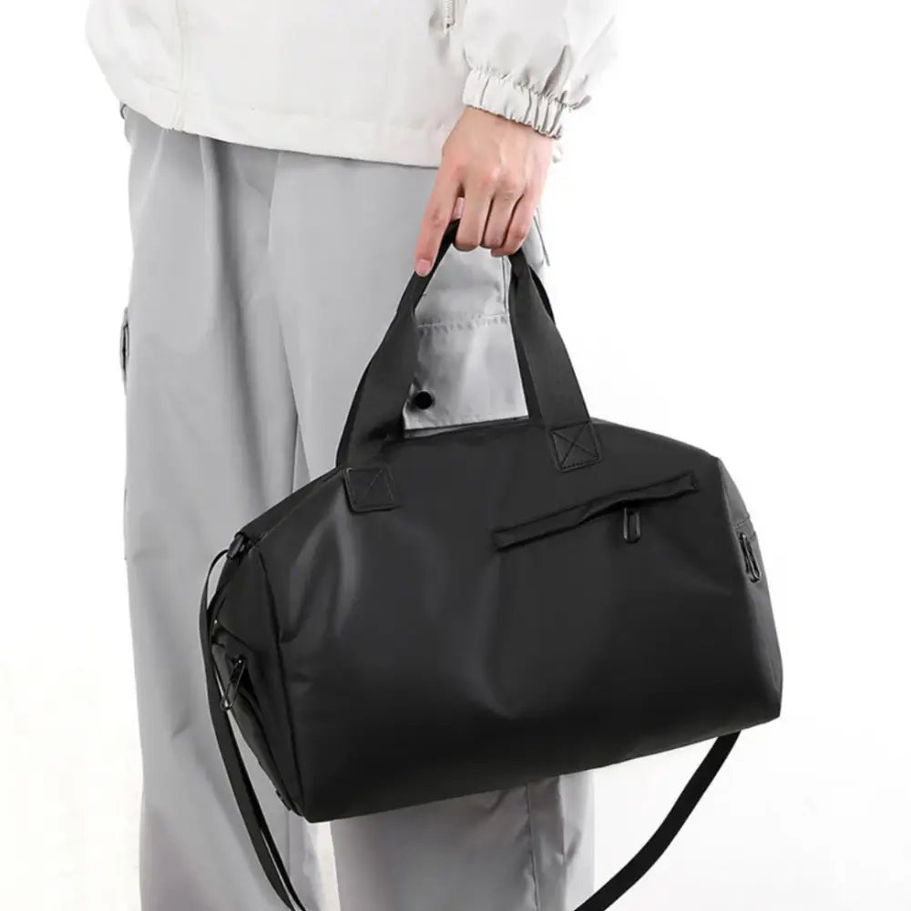 Sac de sport 20l noir avec bandoulière, idéal pour vos activités sportives et loisirs