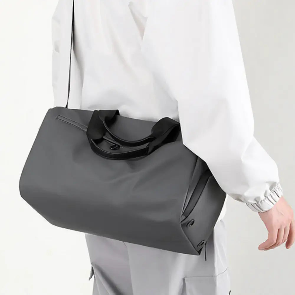 Sac de sport 20l gris avec poignées noires pour entraînement et voyages