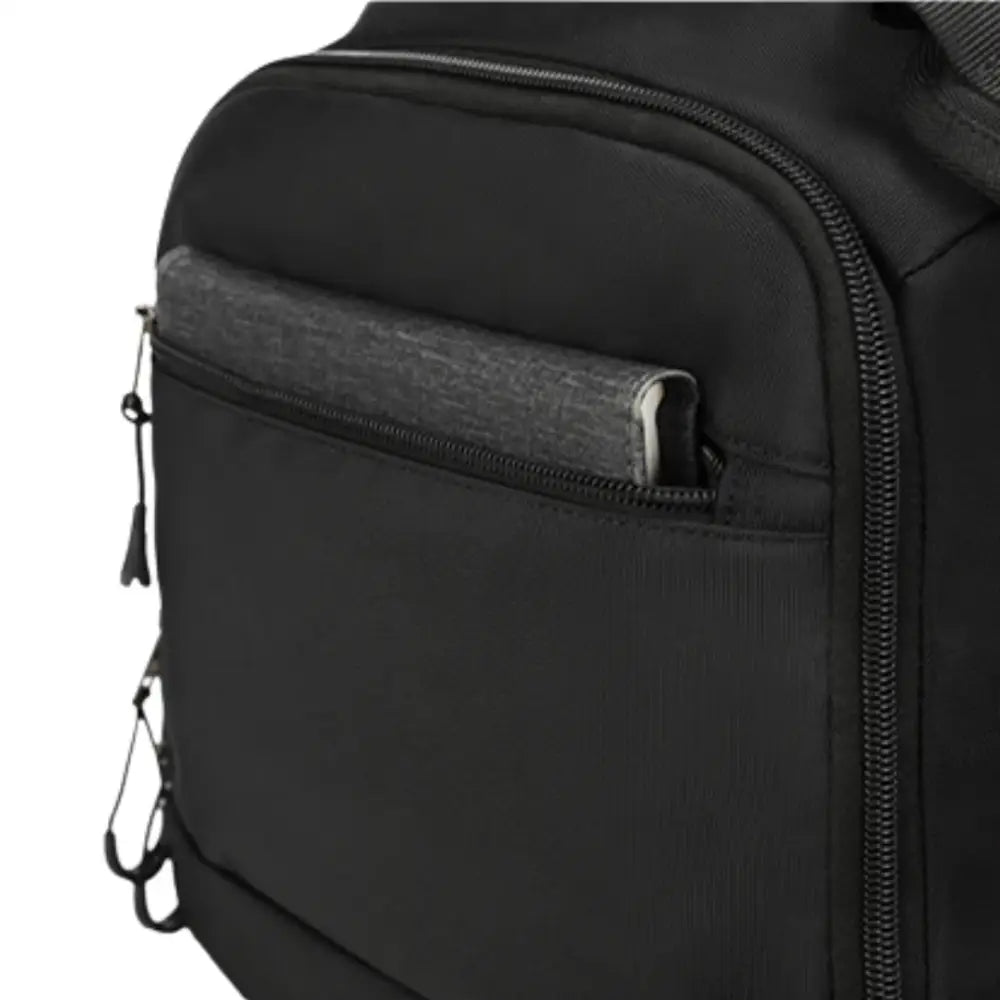 Sac à dos noir avec accent gris.