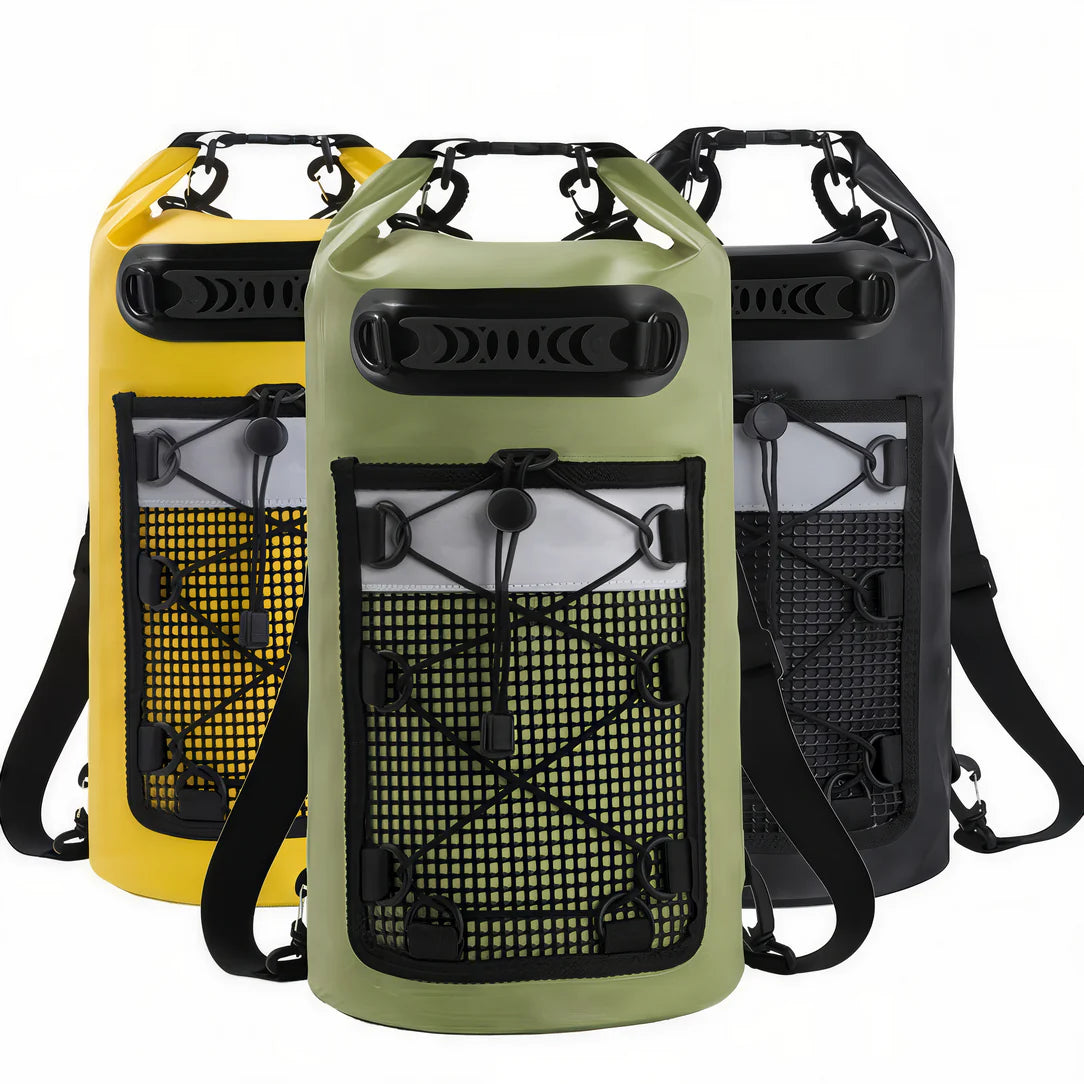 Sac étanche DryPack avec trois backpacks imperméables en jaune vert et noir
