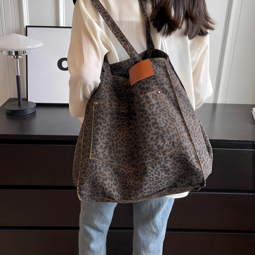 Sac fourre-tout léopard avec motif animal print pour un look tendance