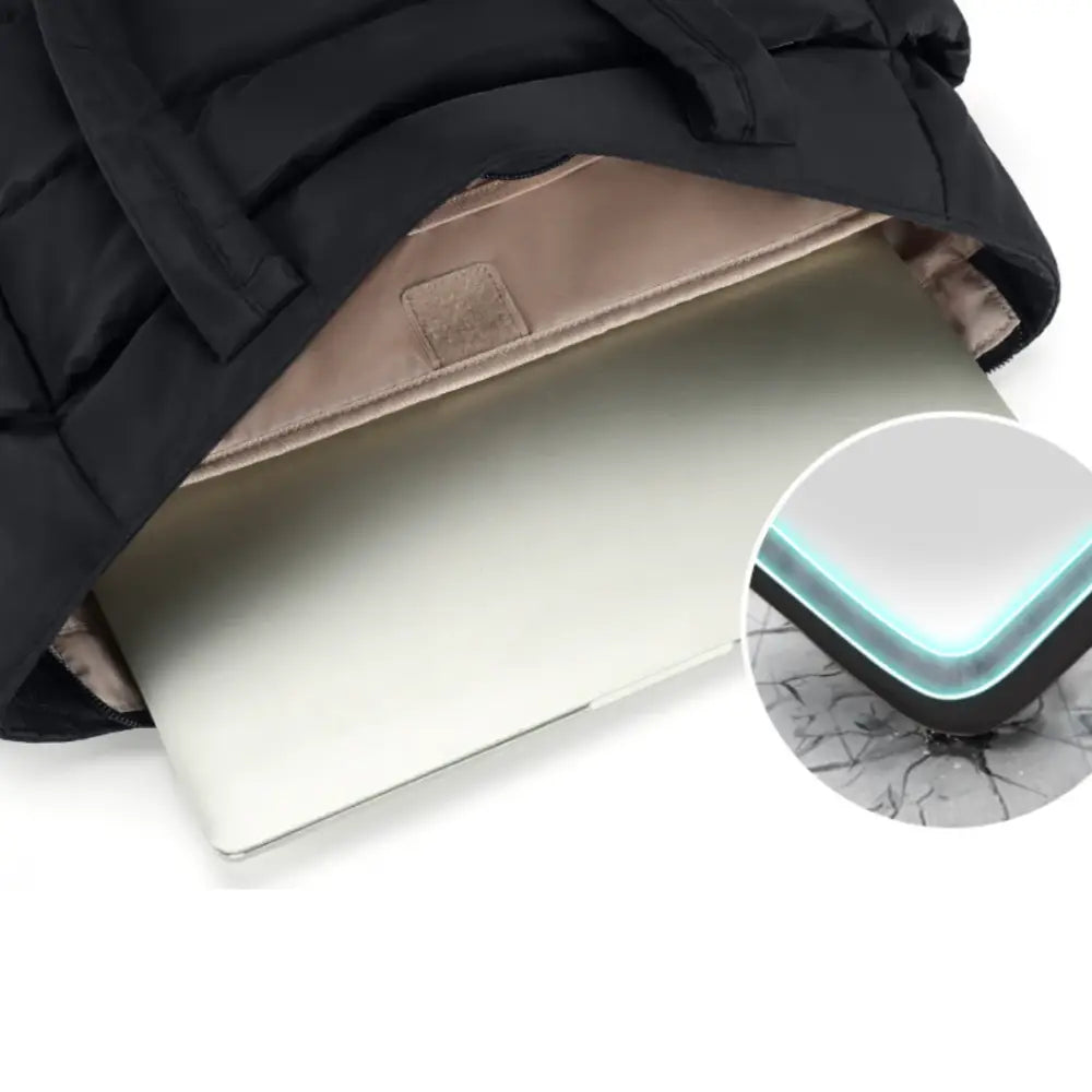 Sac fourre souple Lily avec poches en padding noir pour ordinateur portable