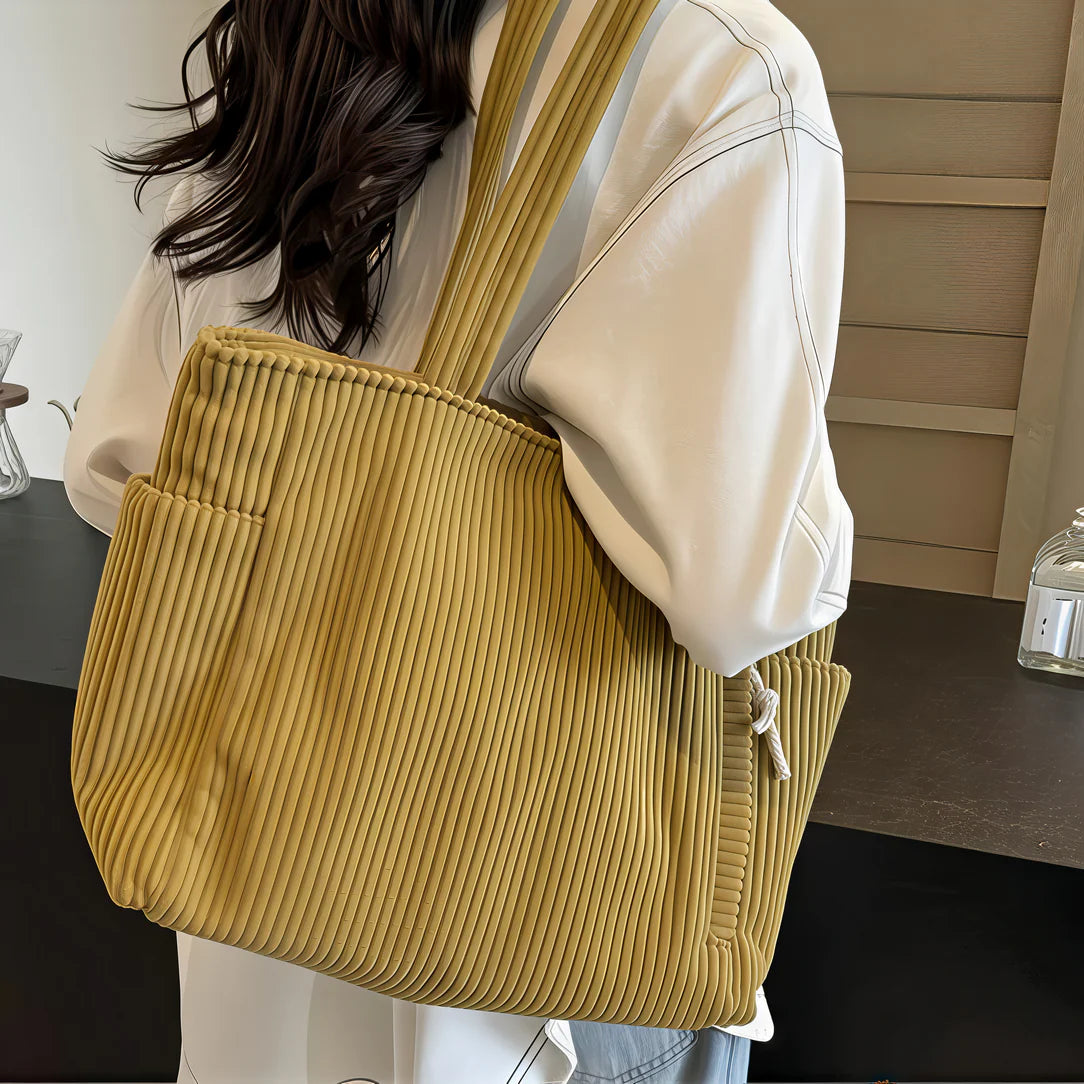 Sac fourre tout velours côtelé Dunevel en style rétro, parfait pour un look vintage