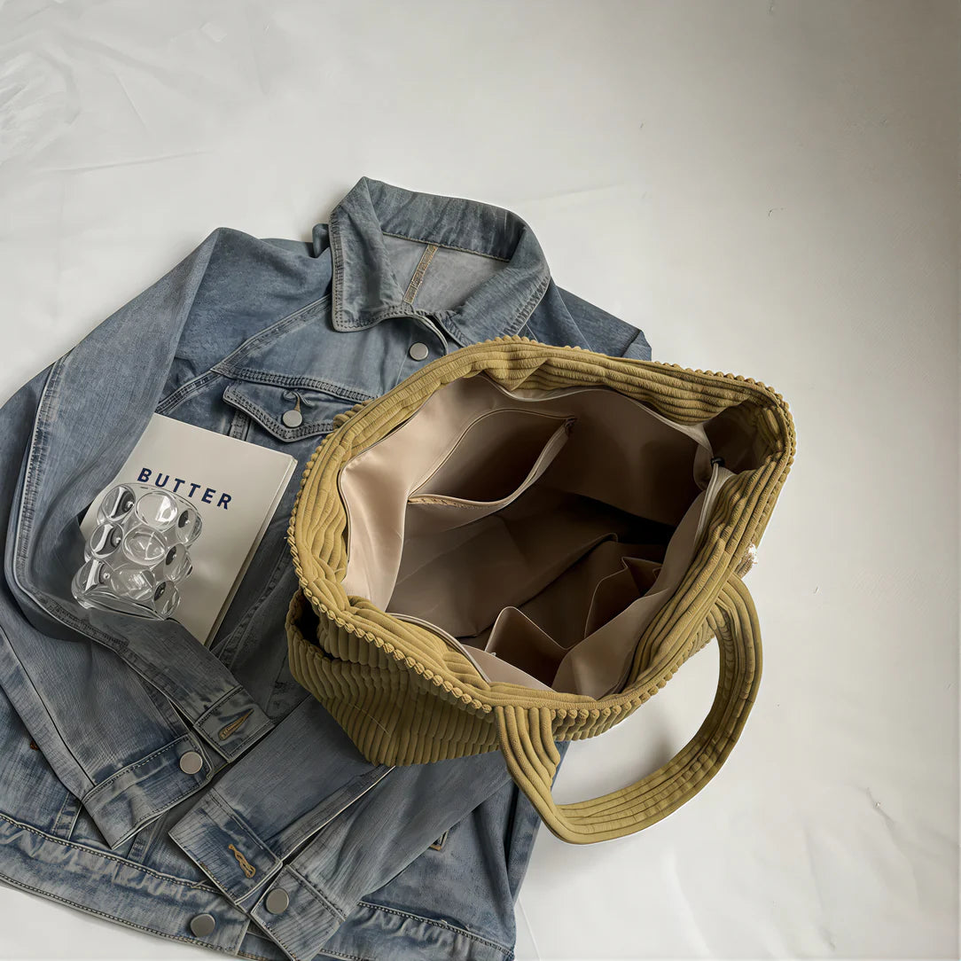 Sac fourre velours côtelé Dunevel avec poches intérieures, style rétro et chic