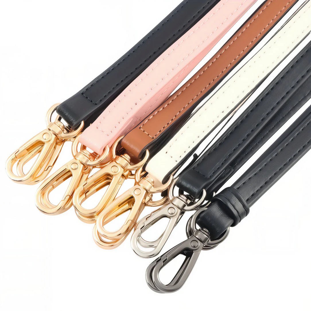 Assortiment de sangles de sac en similicuir avec coutures apparentes et attaches métalliques