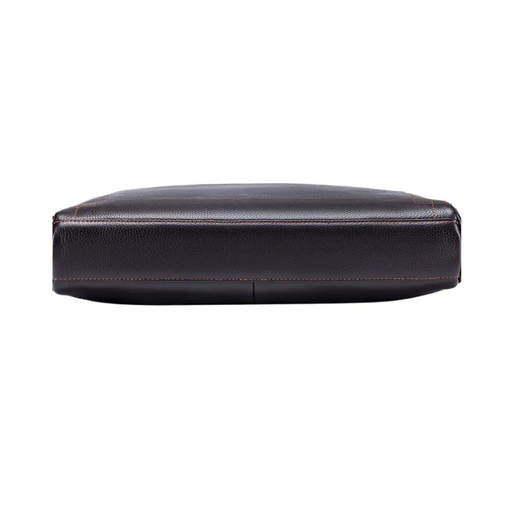 Grand sac à bandoulière cuir Ovyn avec un cuir premium brun foncé, élégant et durable
