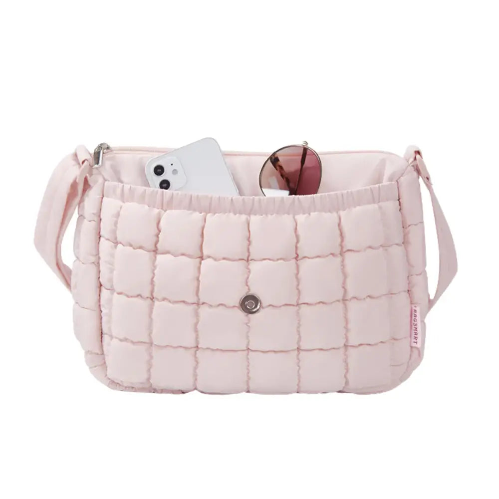 Sac à bandoulière femme rose matelassé Grand sac Volina élégant et tendance