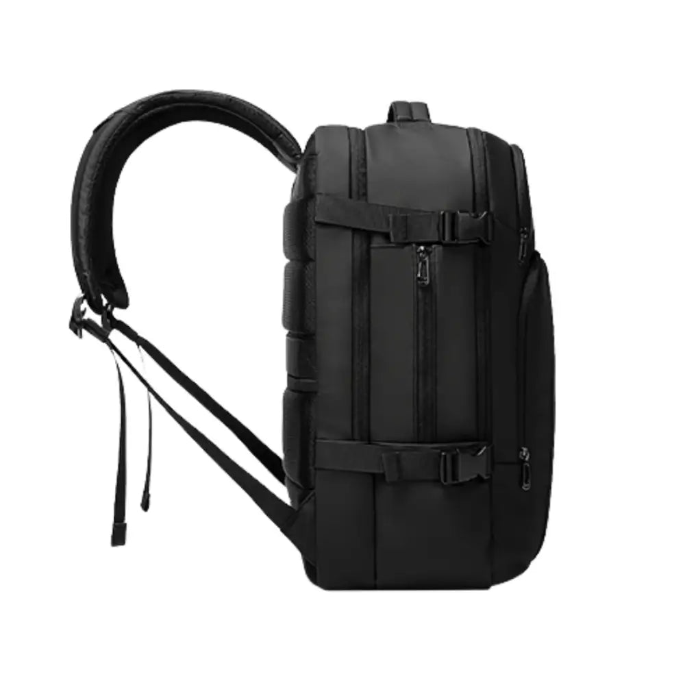 Sac à dos noir rembourré.