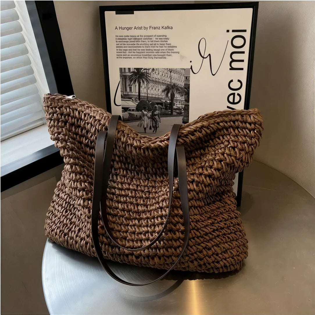 Sac de plage en paille Liora avec poignées en cuir et tissage brun