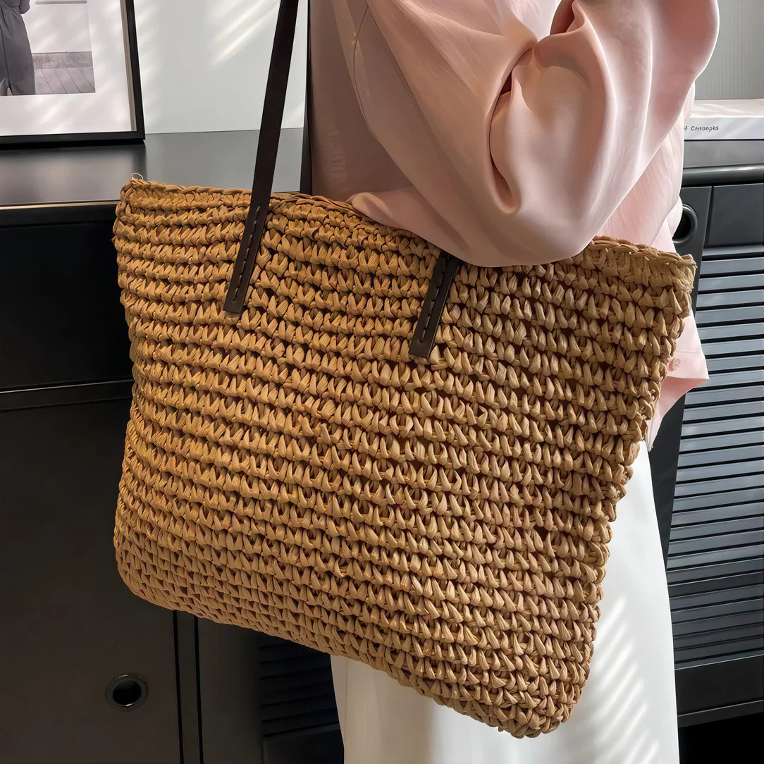 Sac de plage en paille Liora avec sac en osier tissé pour un look chic et naturel