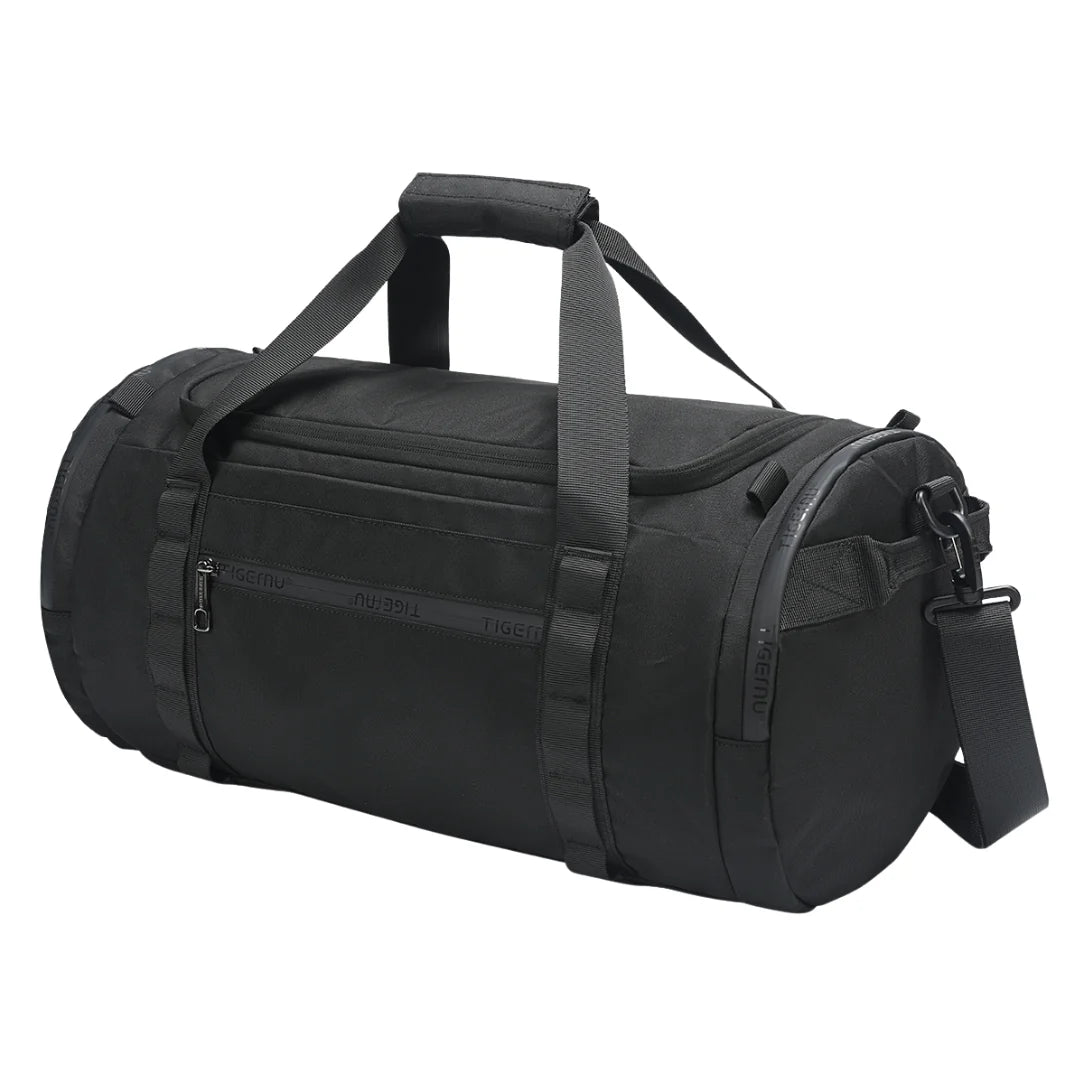Sac de sport cylindrique noir.