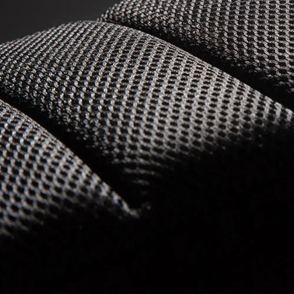 Tissu texturé noir.