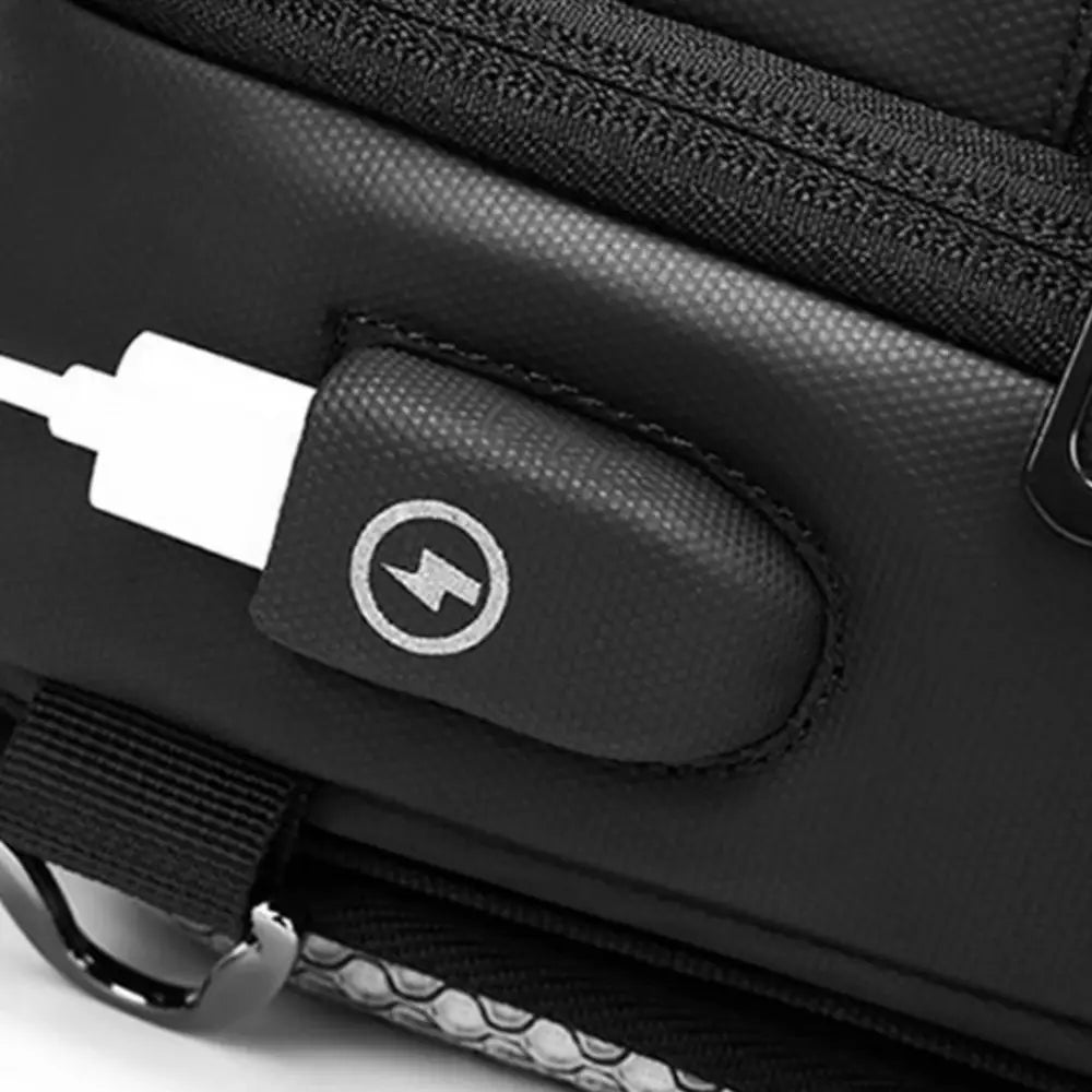 Sac à dos Nomad Lite 30L avec port de chargement pour avion Nomad Lite