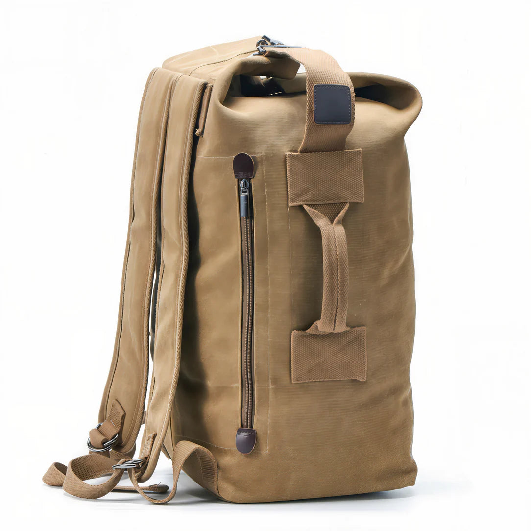 Sac à dos de voyage vintage en toile kaki, style rétro affirmé pour l’aventure