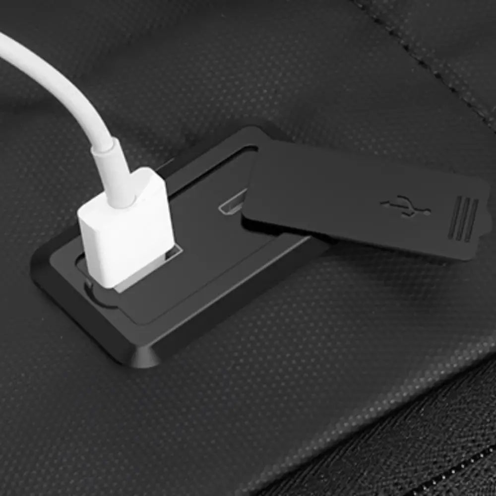 Sac à dos ordinateur 15 pouces imperméable Aéro II avec port de chargement USB