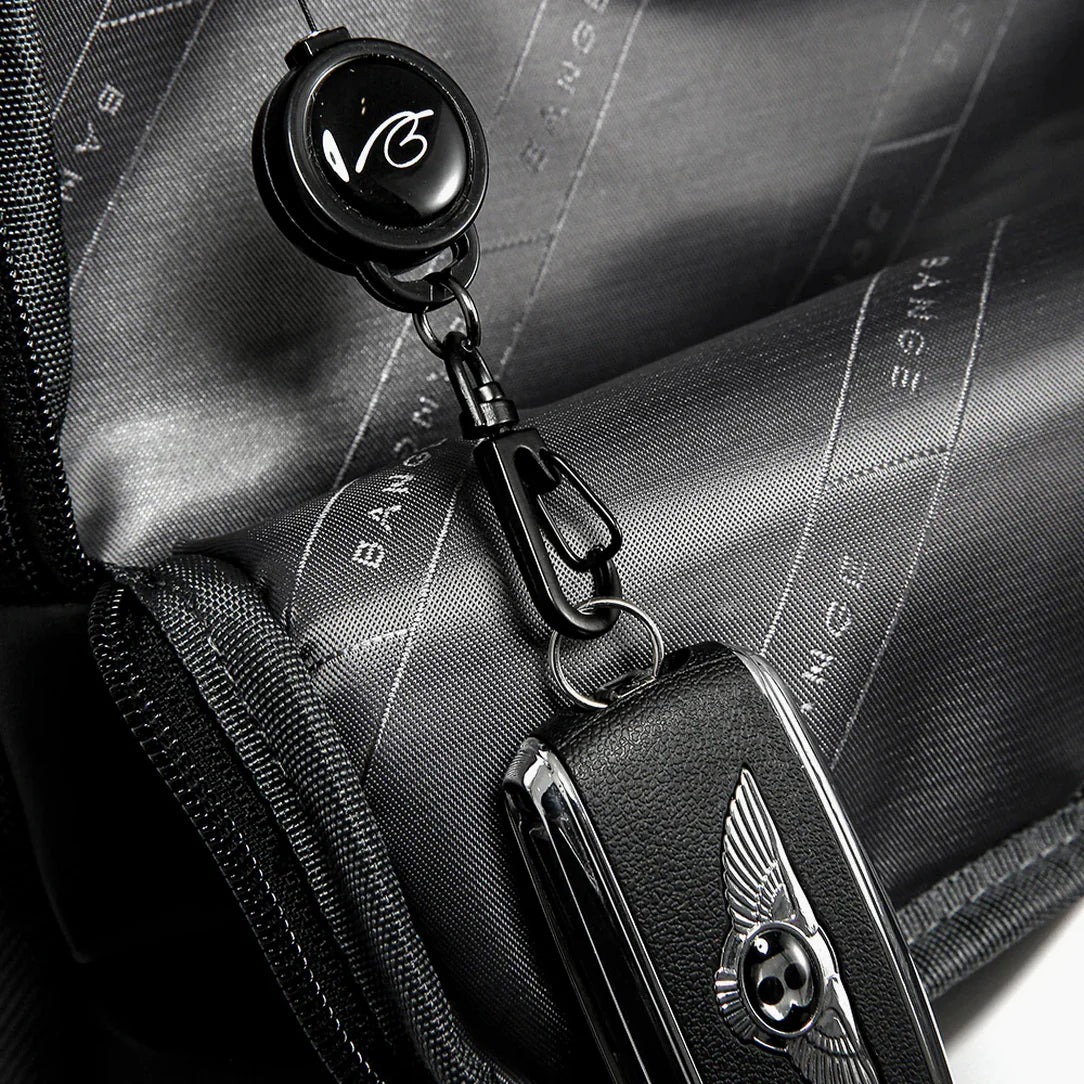Clé rétractable noire avec télécommande voiture, doté d’un design pratique pour Sac à dos ordinateur homme 17 pouces Titan