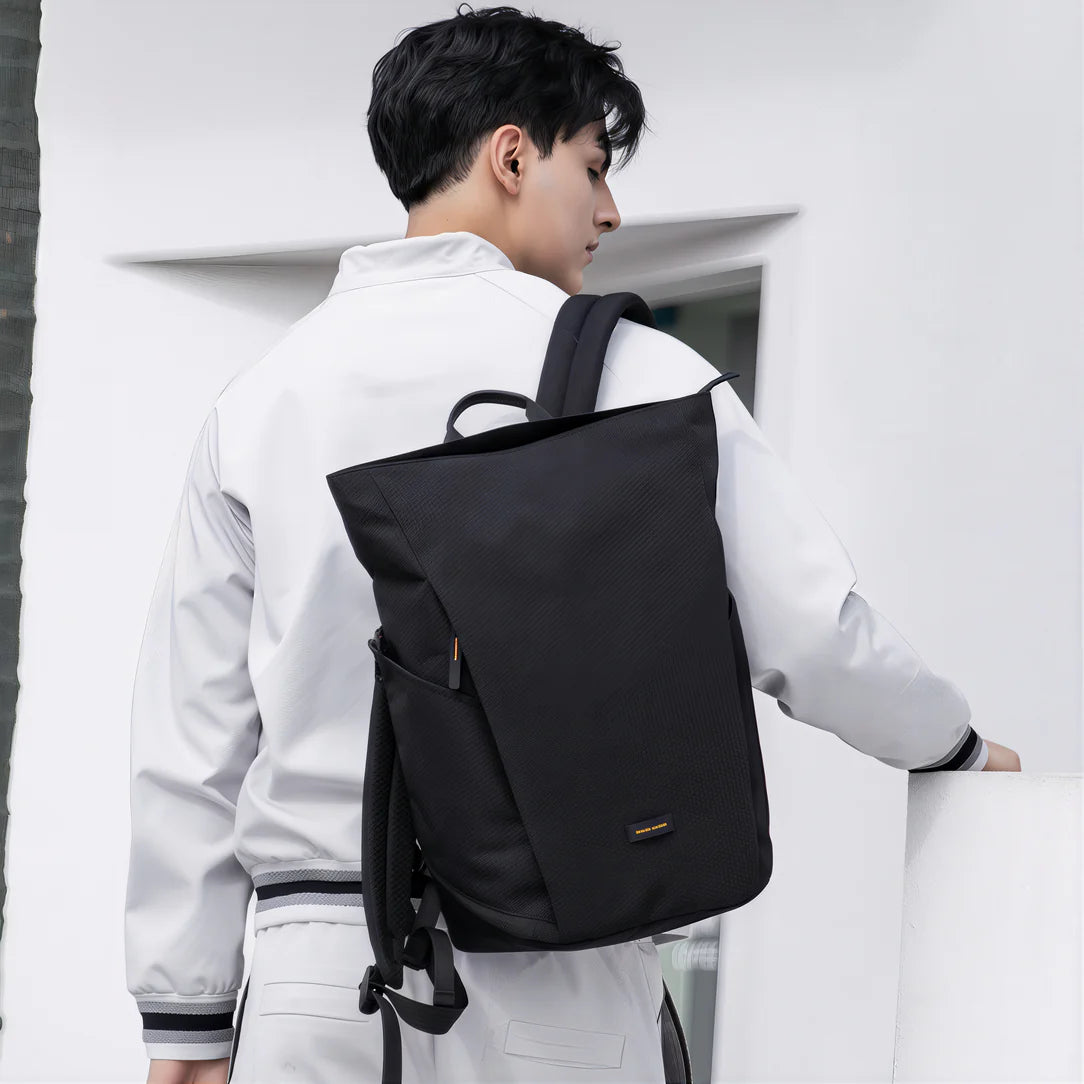 Sac à dos ordinateur homme tendance JetTech avec bretelles réglables pour style et confort