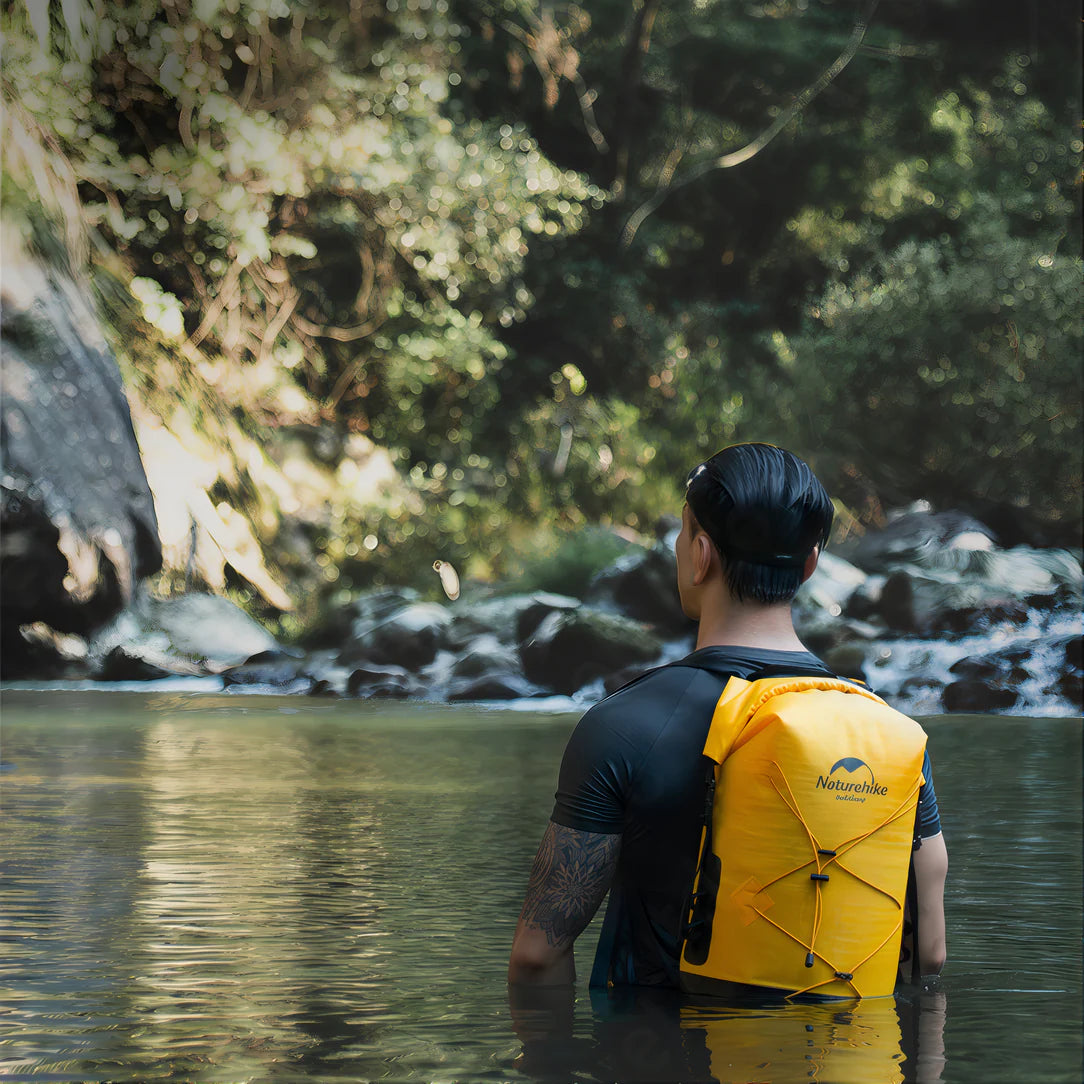 Sac à dos randonnée étanche IPX6 TPU jaune pour aventure en plein air