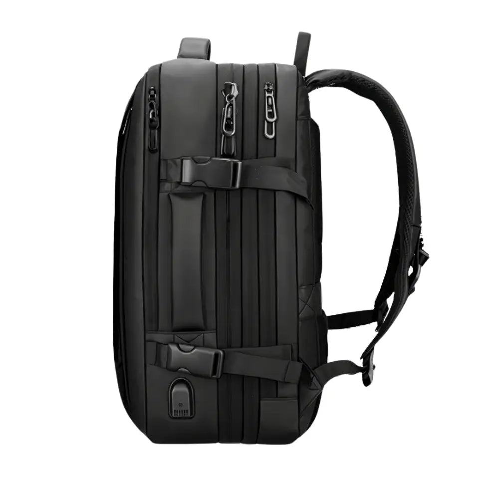 Sac à dos voyage ordinateur doté d’un design noir avec straps, idéal pour le voyage