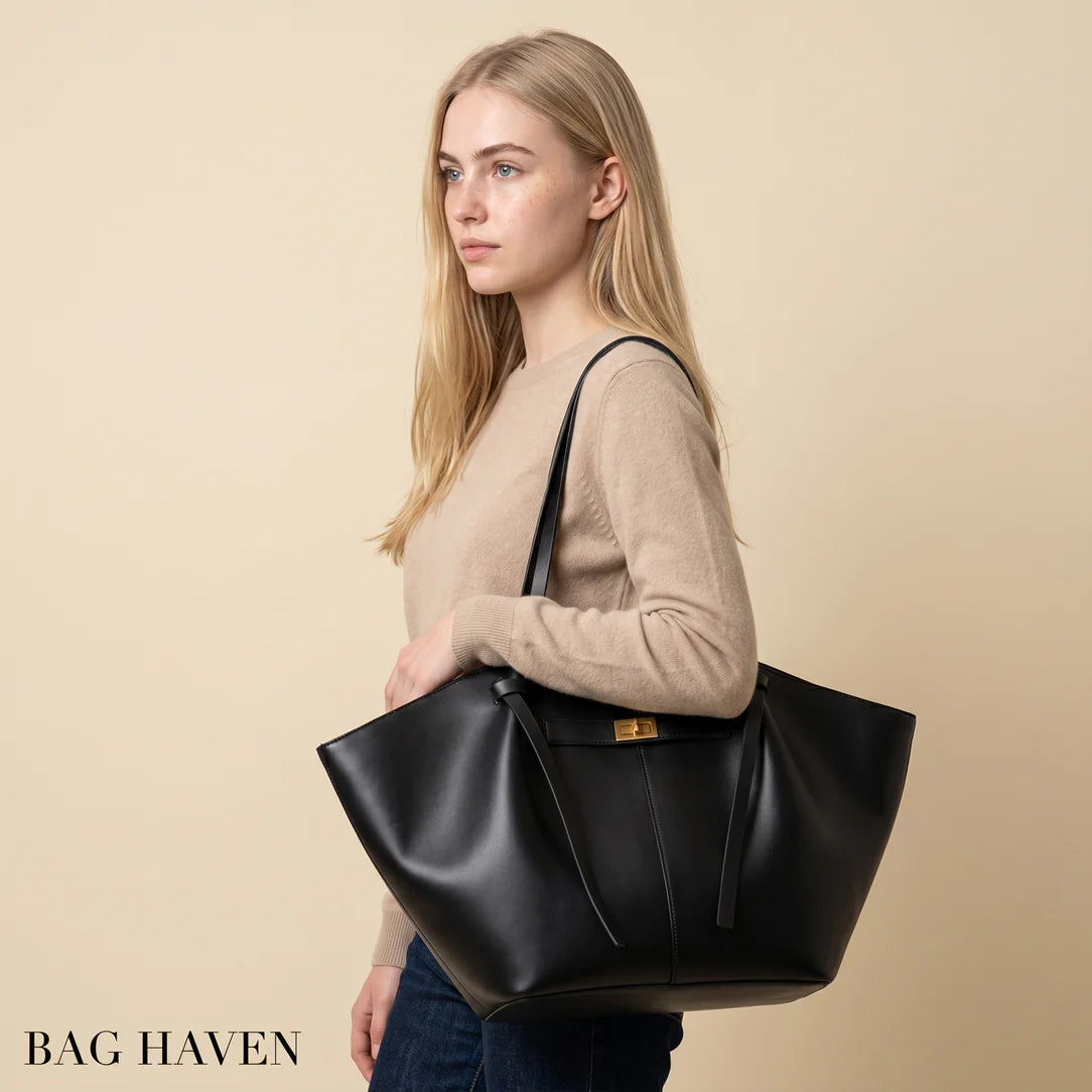 Sac à main en cuir noir grande capacité avec fermeture boucle dorée modèle ines pour cours