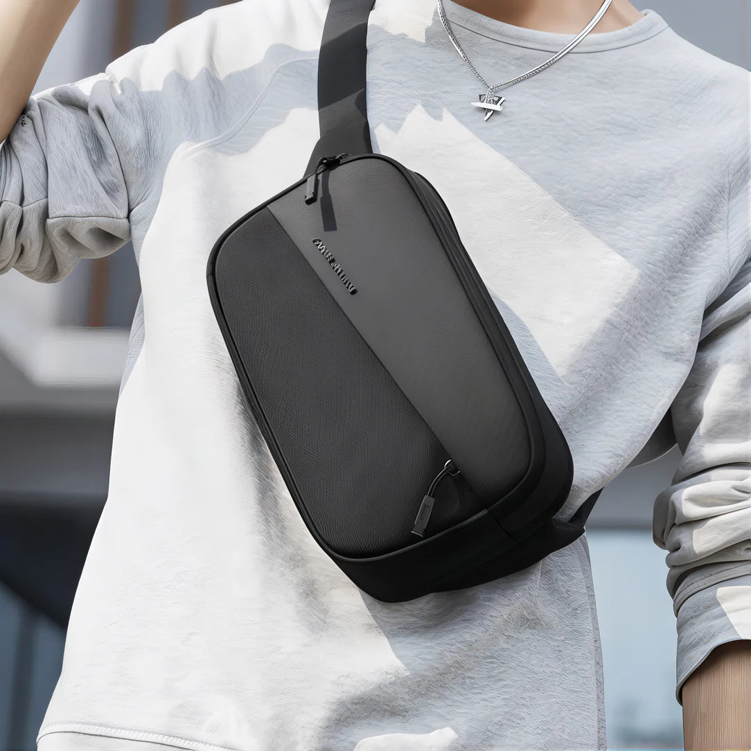 Sac banane moderne Apogée en cuir noir, sac banane élégante et tendance