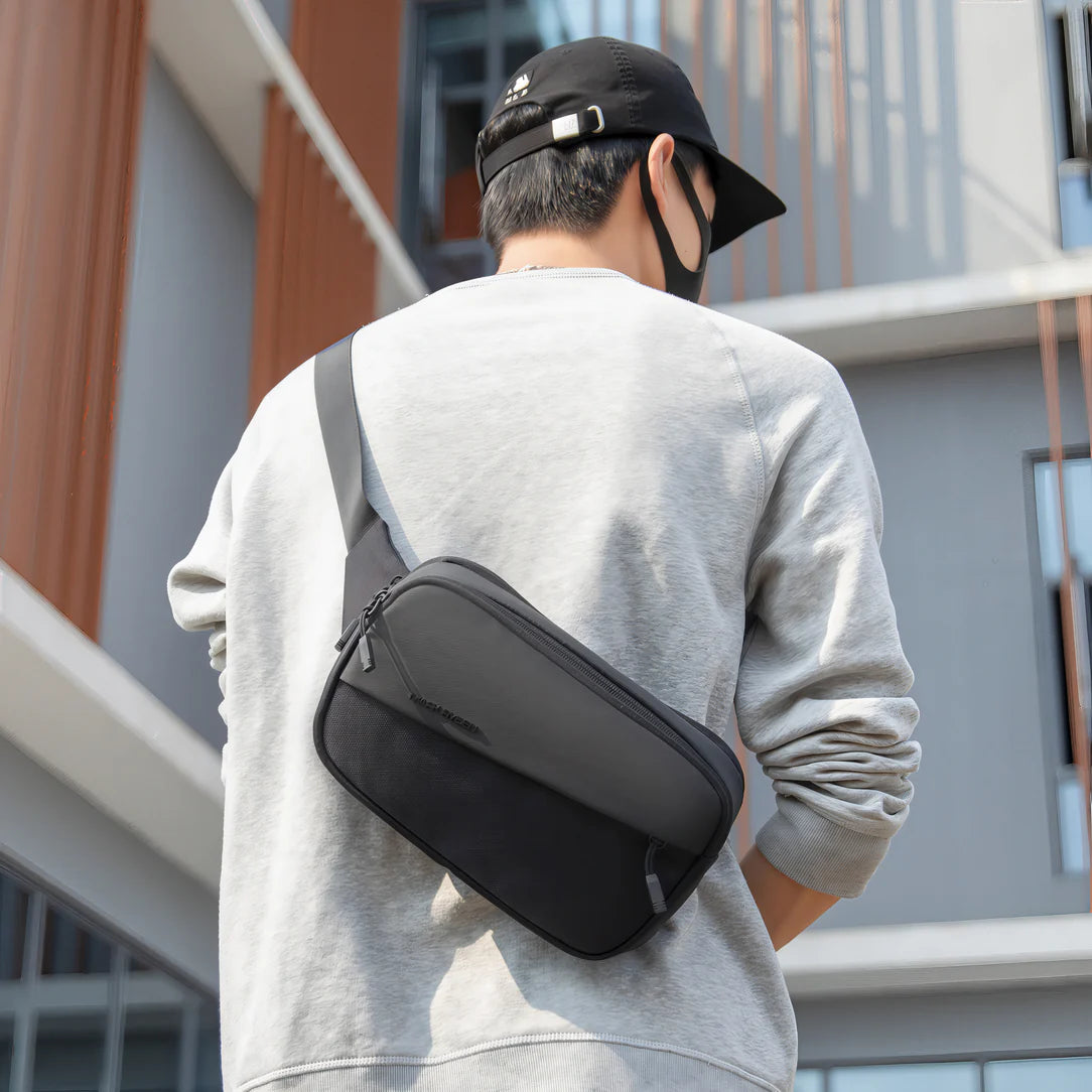 Sac banane moderne Apogée avec poche noire, tendance banane moderne pour femmes